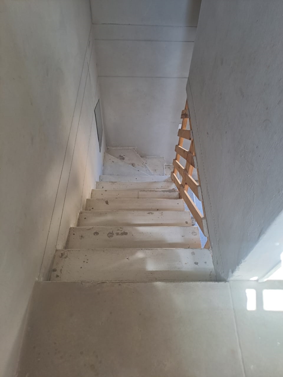  Bedroom Property for Sale in New Macassar Western Cape